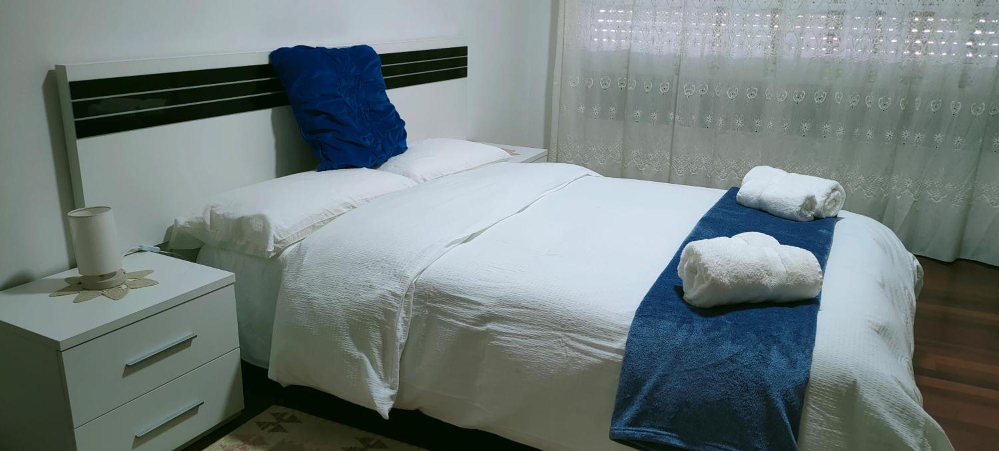 Apartamento De 4 Habitaciones En El Centro De Monforte Monforte De Lemos Ngoại thất bức ảnh